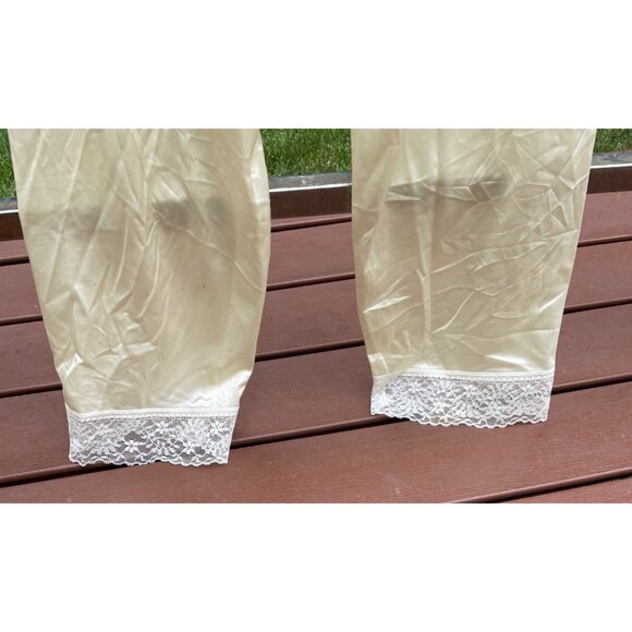 Vintage Lily Of France Lingerie Set With Lace Trim Large - Picture 4 of 11